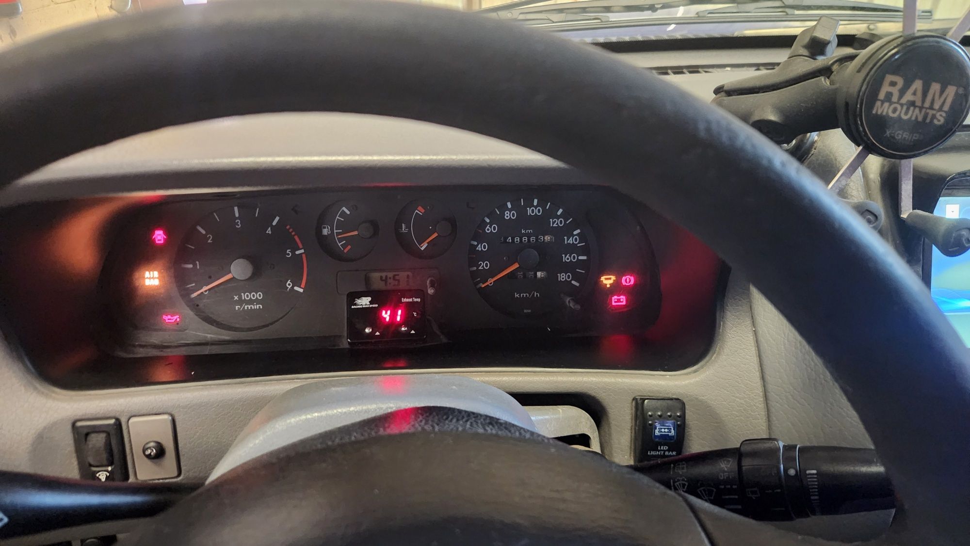 Ford maverik 2.7 tdi