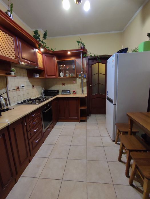 Оренда 2-кім. квартири по вул.Залізничній. Центр. Новобудова