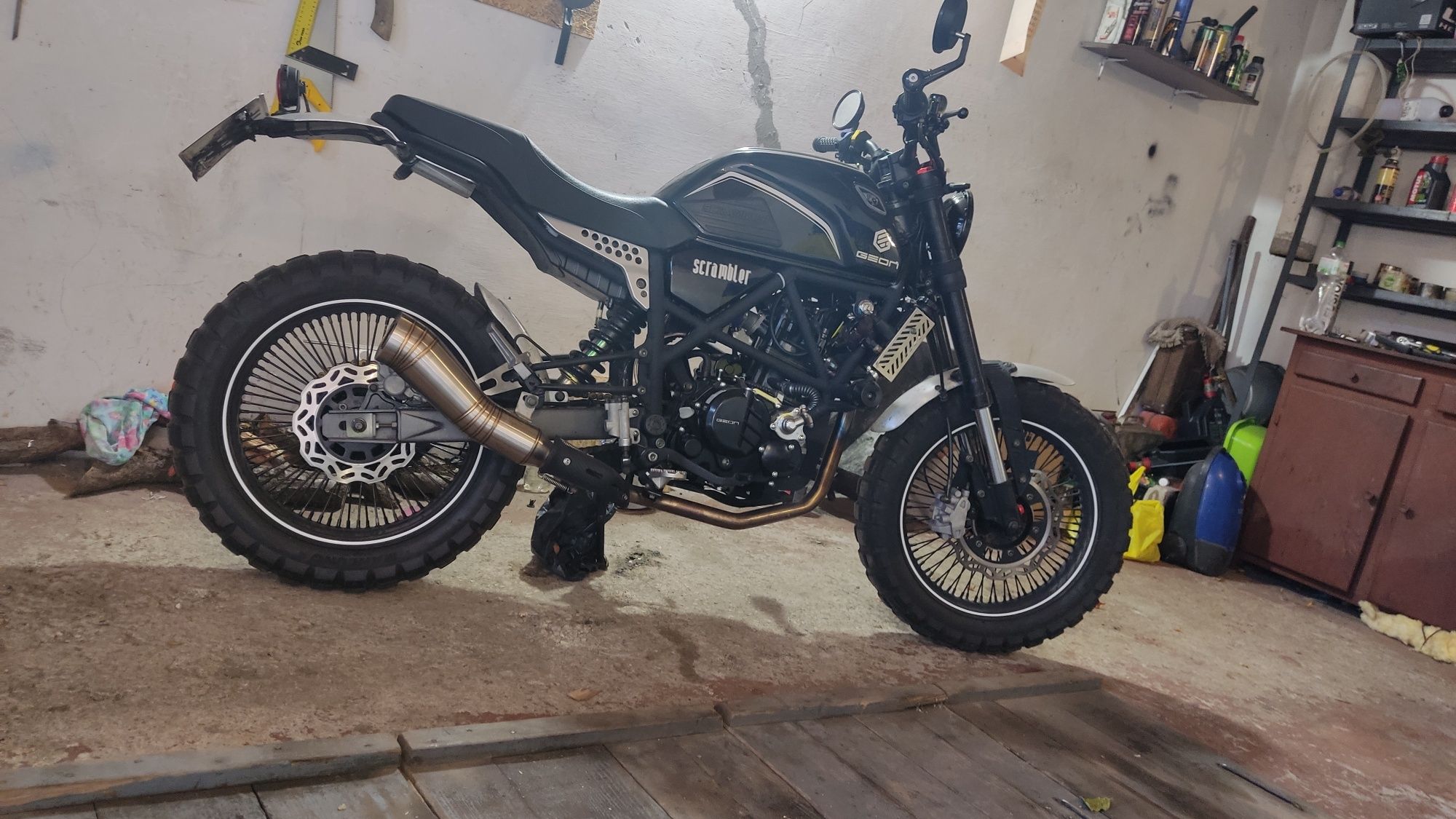 Мотоцикл Geon Scrambler 300 2024