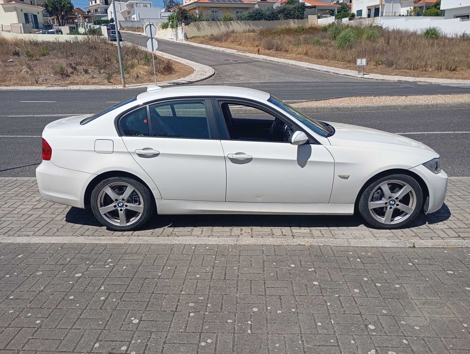 BMW Série 3 318D E90