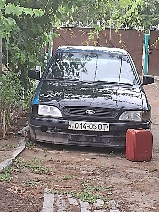 Продам срочно Машыну Форд Ескорд 6 поколение