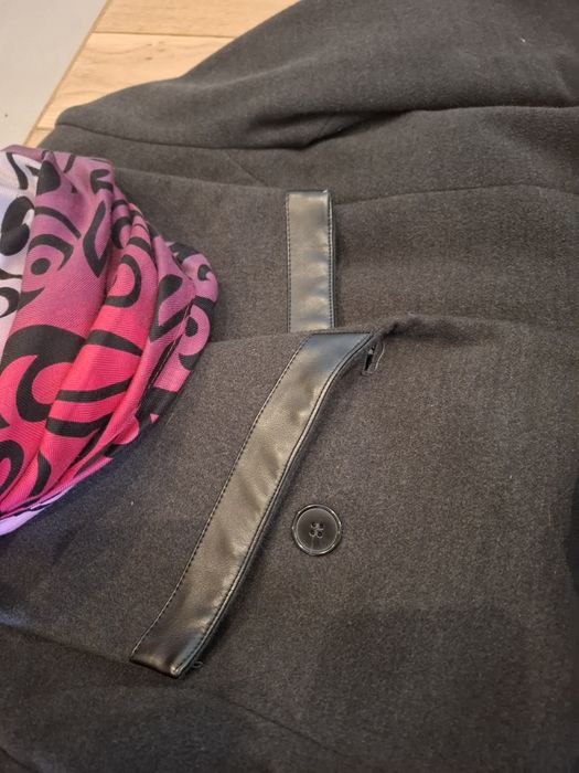 Reserved płaszcz zimowy jesienny M