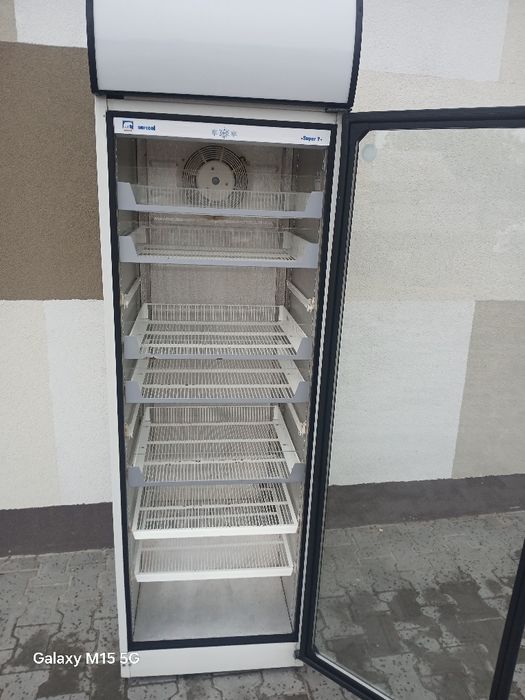 Холодильник професійний. Вітрина. 601376.