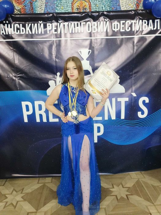 Костюм на таблу, естраду (східні танці)