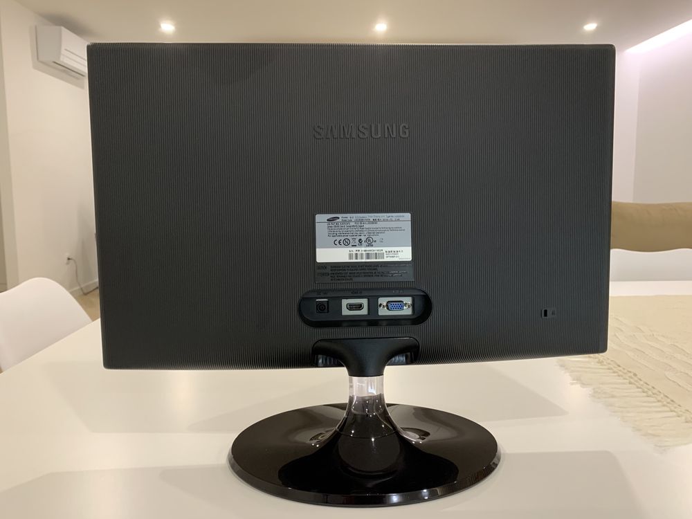 Monitor Samsung S22B350 Full HD 22" LED