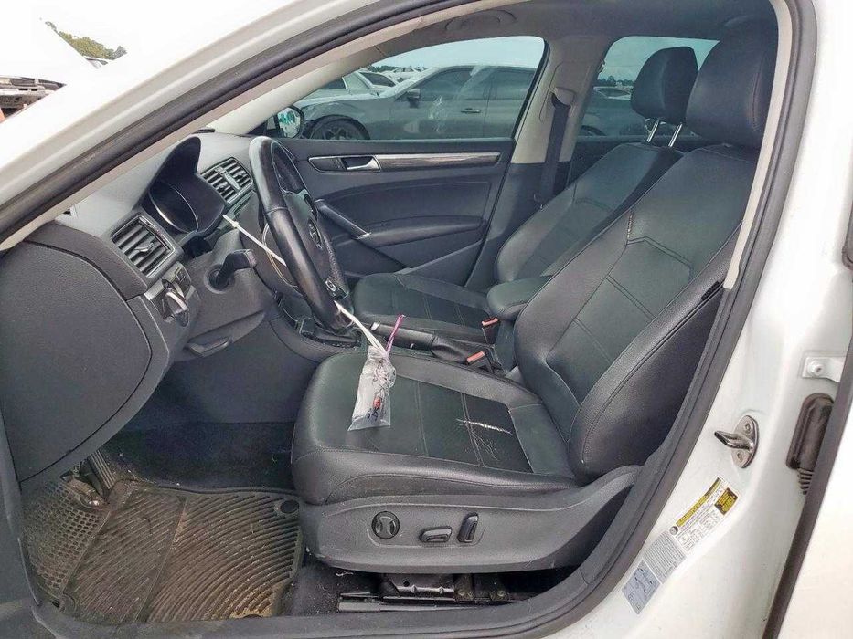 Volkswagen Passat SE 2017
