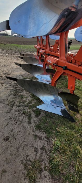 Pług obrotowy Kuhn StandardS 4 Skibowy Zabezpieczenie Non Stop
