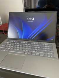 Laptop Asus Vivobook i7/8GB/MX250