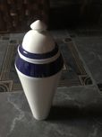 Pote azul e branco