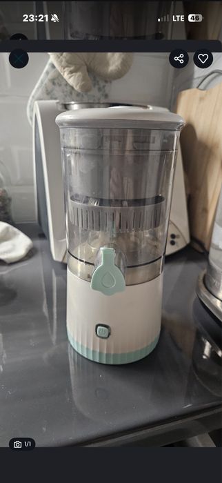 Elektryczna wyciskarka do pomaranczy