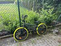 Bmx decathlon z pegami