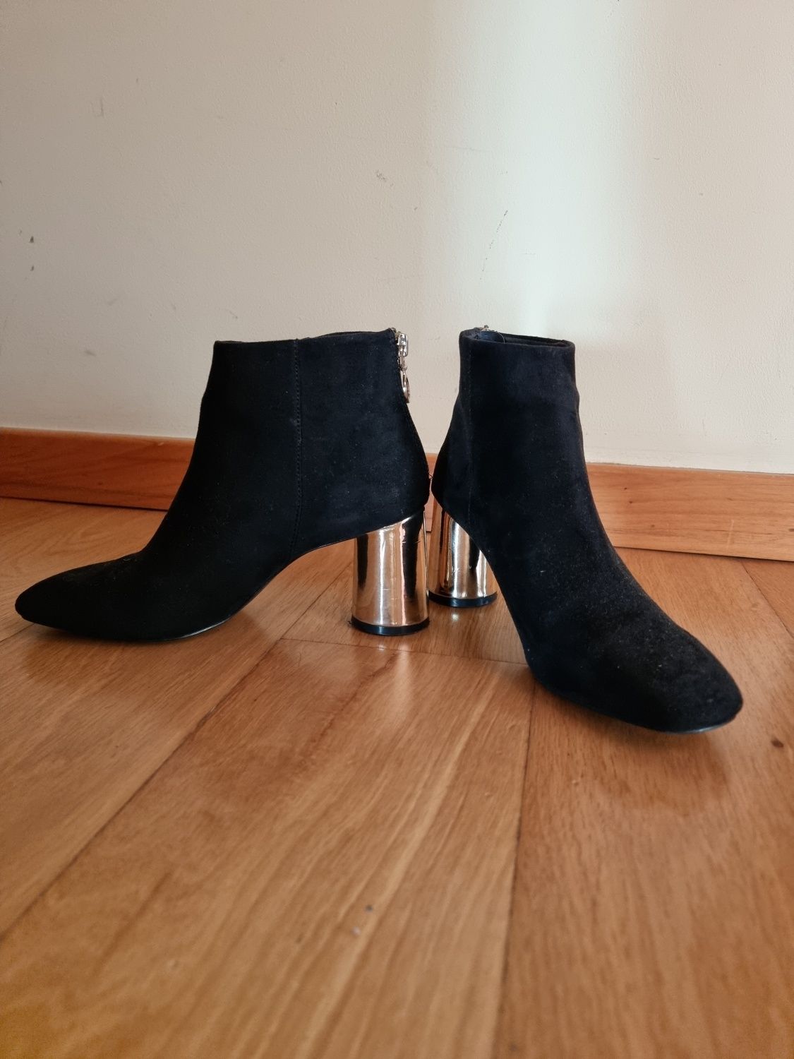 Botas pretas - Stradivarius