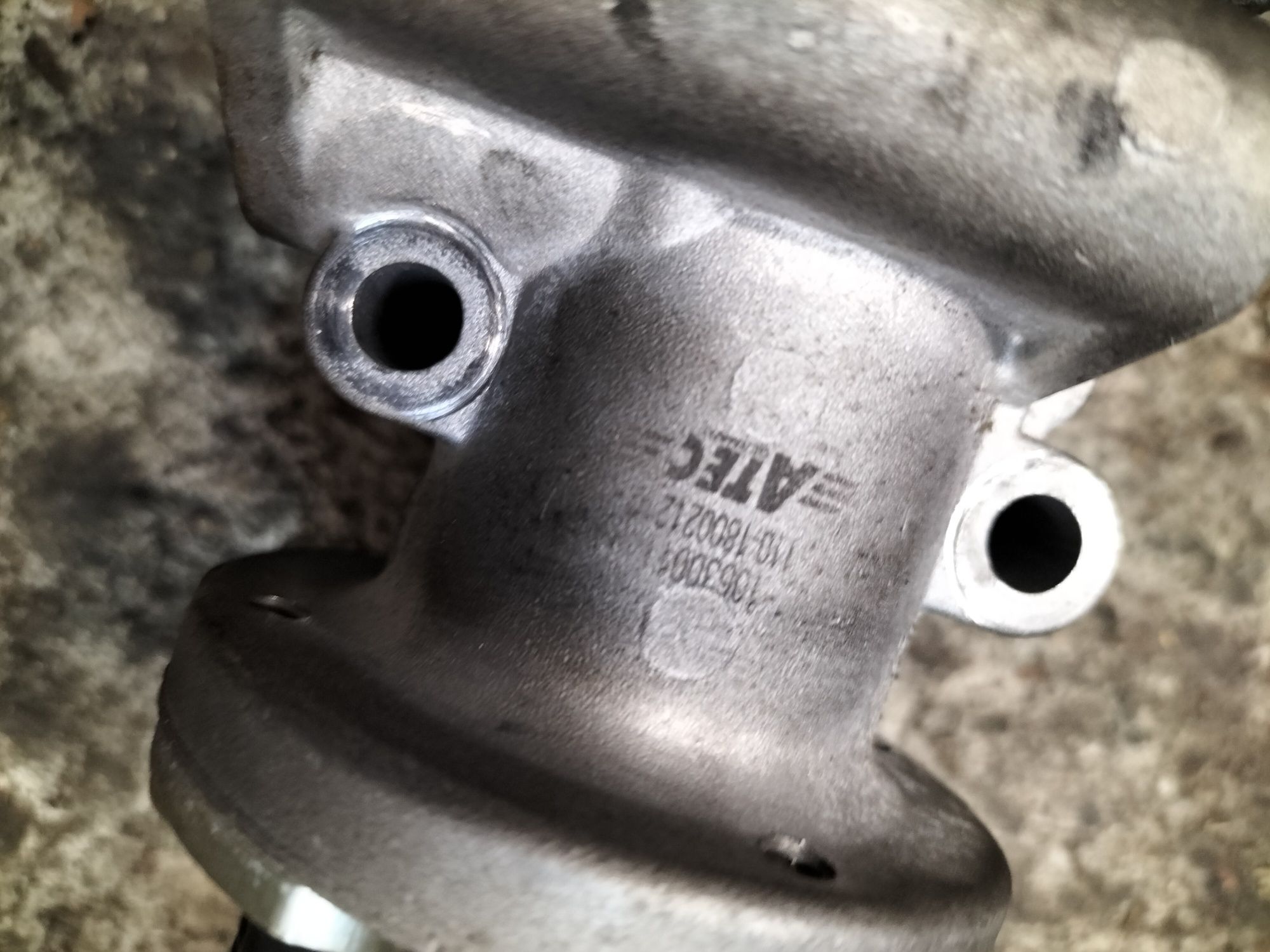 Zawór EGR Vectra c signum lift 1.9 150km