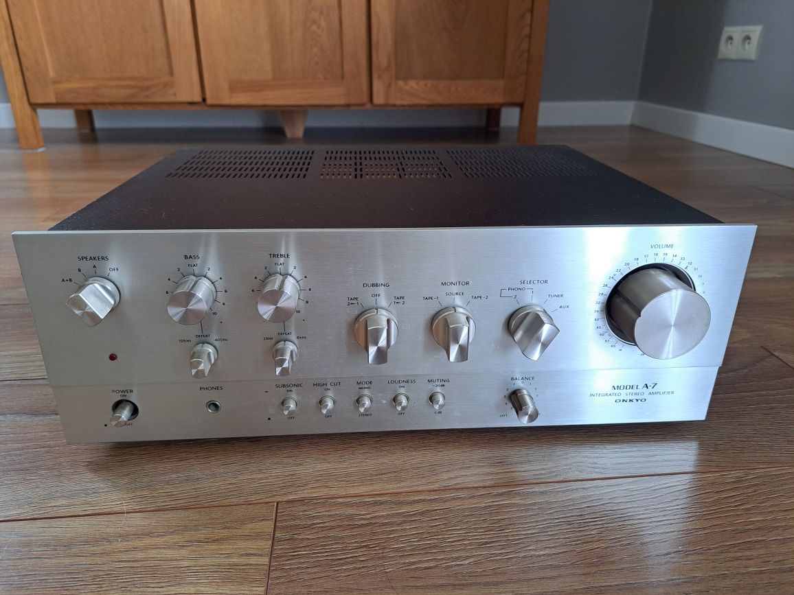 Onkyo A-7 wzmacniacz stereo