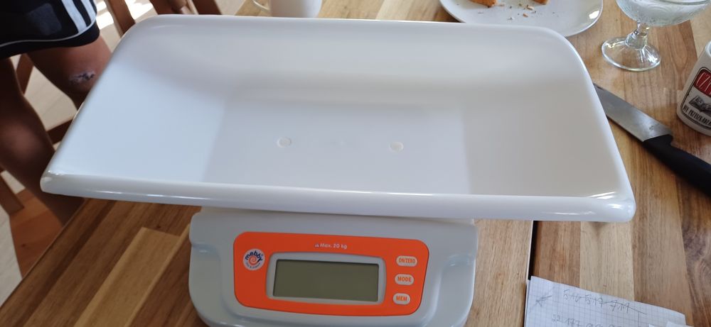 Waga niemowlęca elektroniczna