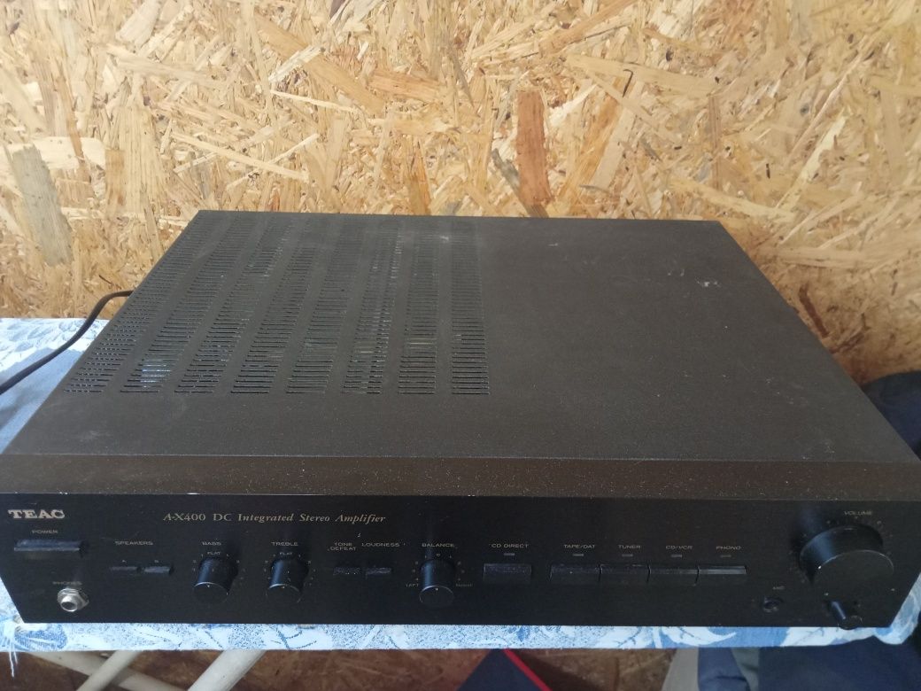 TEAC A-X400 усилитель