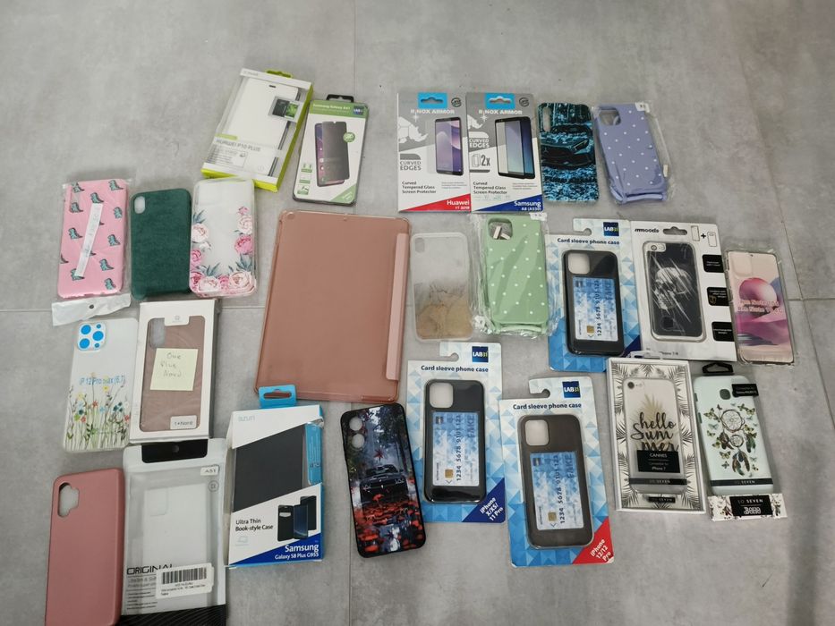 Mix futerałów do telefonu
