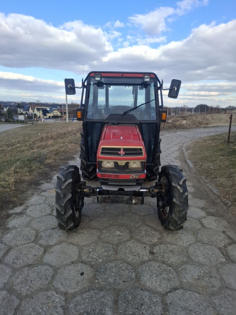 Traktorek japoński 4x4 zarejstrowany Mitsubishi Mt 335 zarejstrowany