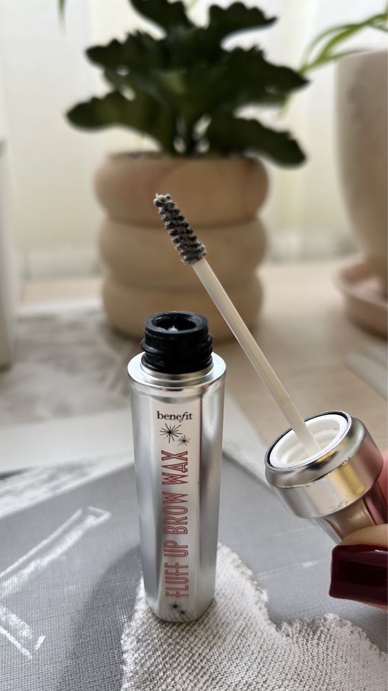 Фіксуючий віск для брів Benefit