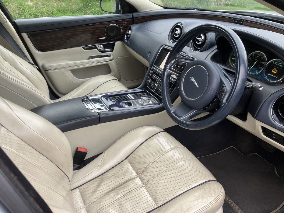 Jaguar XJ 3.0d  306DT  275KM  Anglik