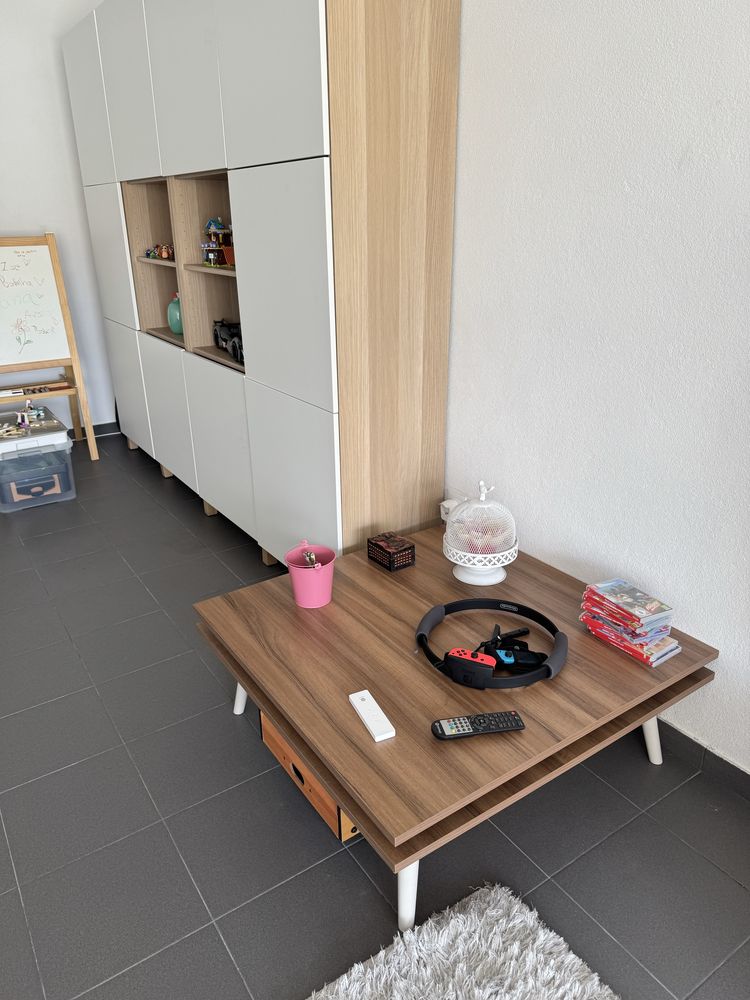 Mesa de apoio para suporte a sofa