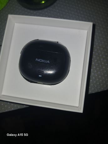 na sprzedaż słuchawki Bluetooth w dobrym stanie