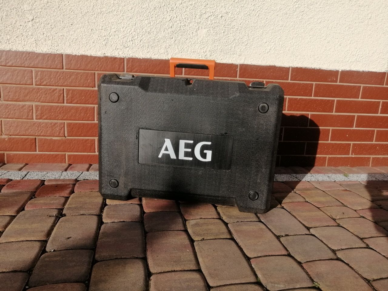 Skrzynka /walizka AEG