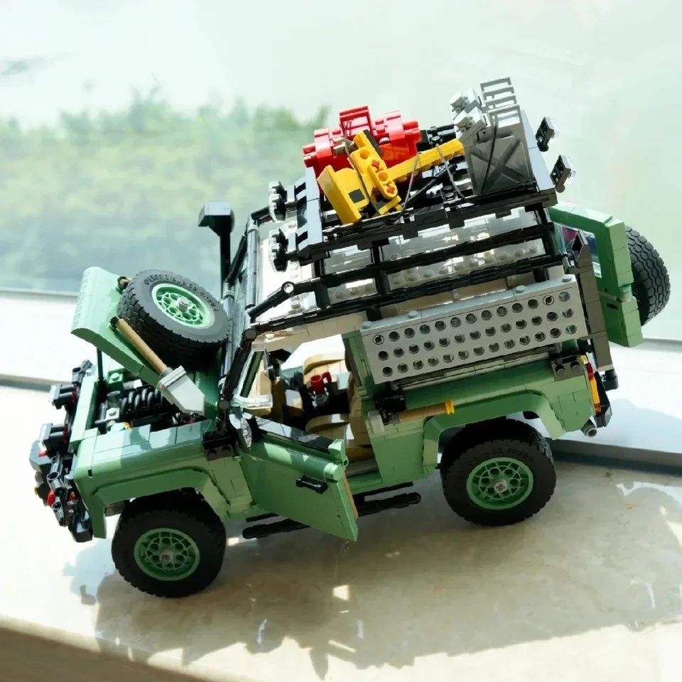 Конструктор Lego Land Rover Classic Defender CD CD CD