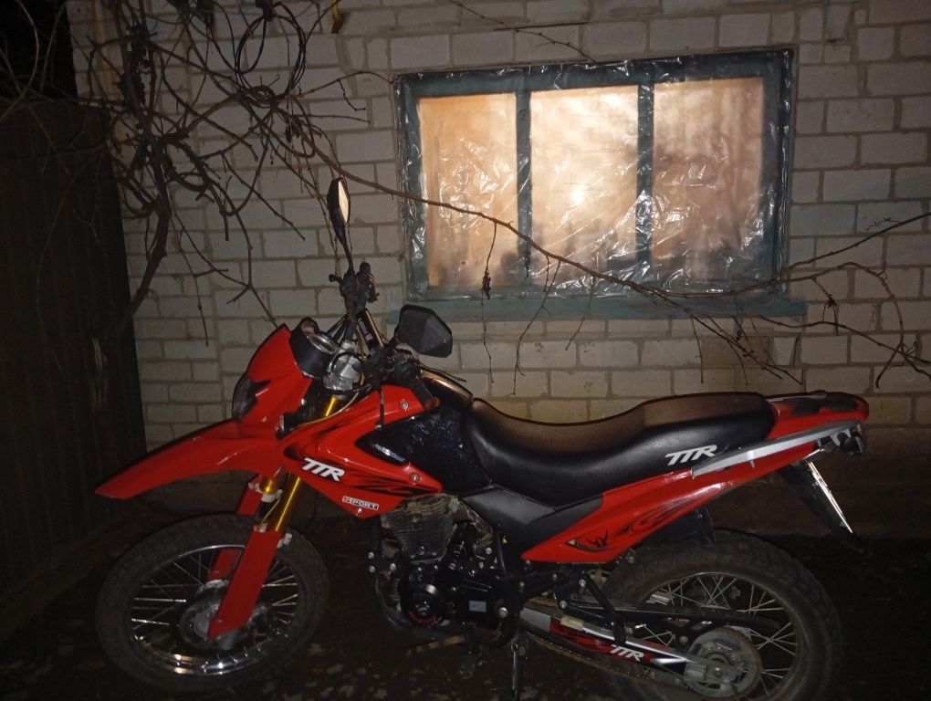 Продам мотоцикл Башан ТТР 250