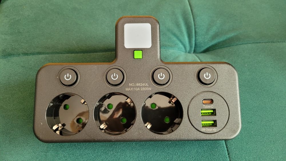 Przedłużacz rozgałęźnik adapter 3 gniazda USB