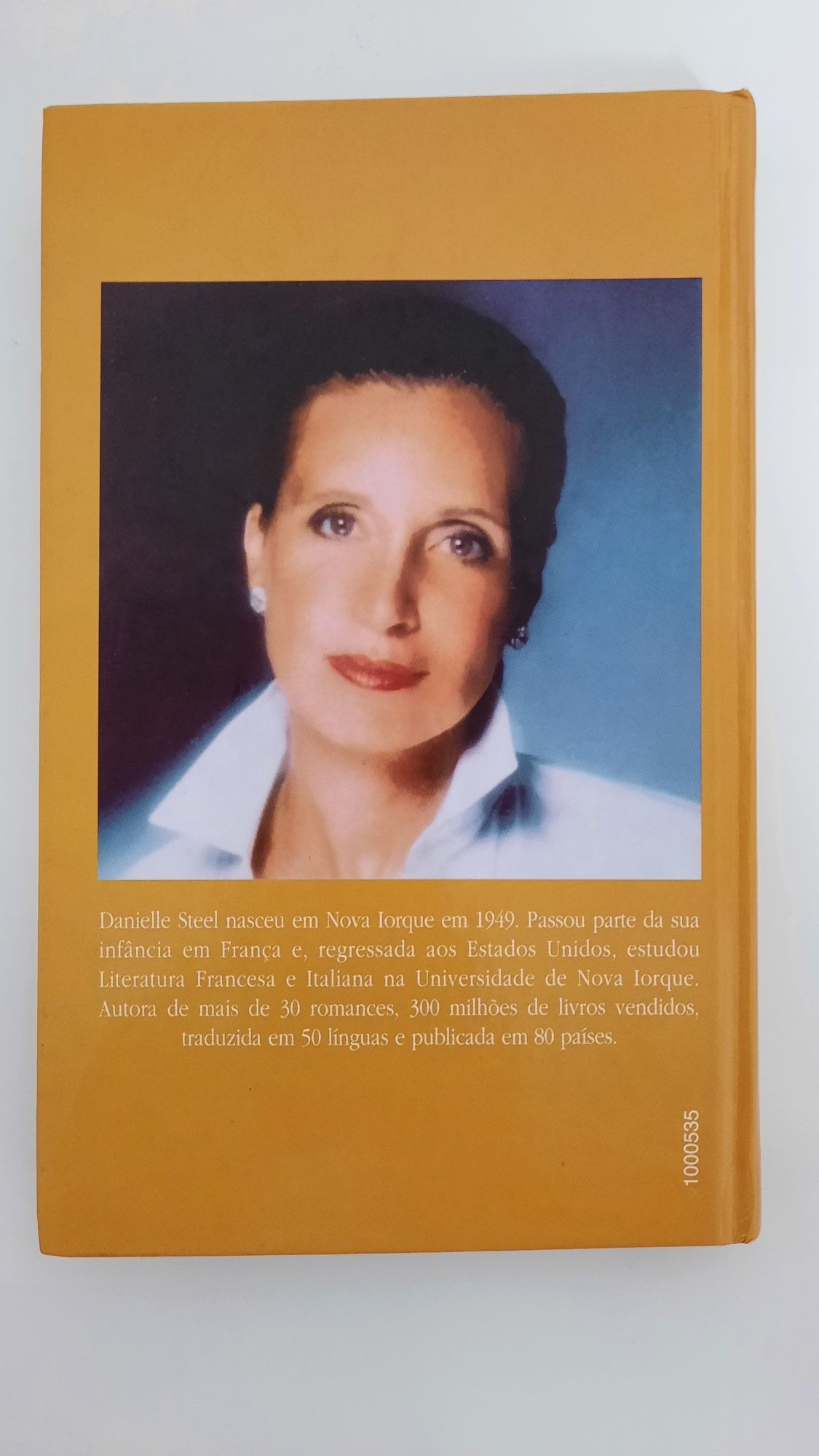 Livro Cinco Dias Em Paris - Danielle Steel