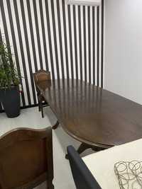 Conjunto mesa e 10 cadeiras