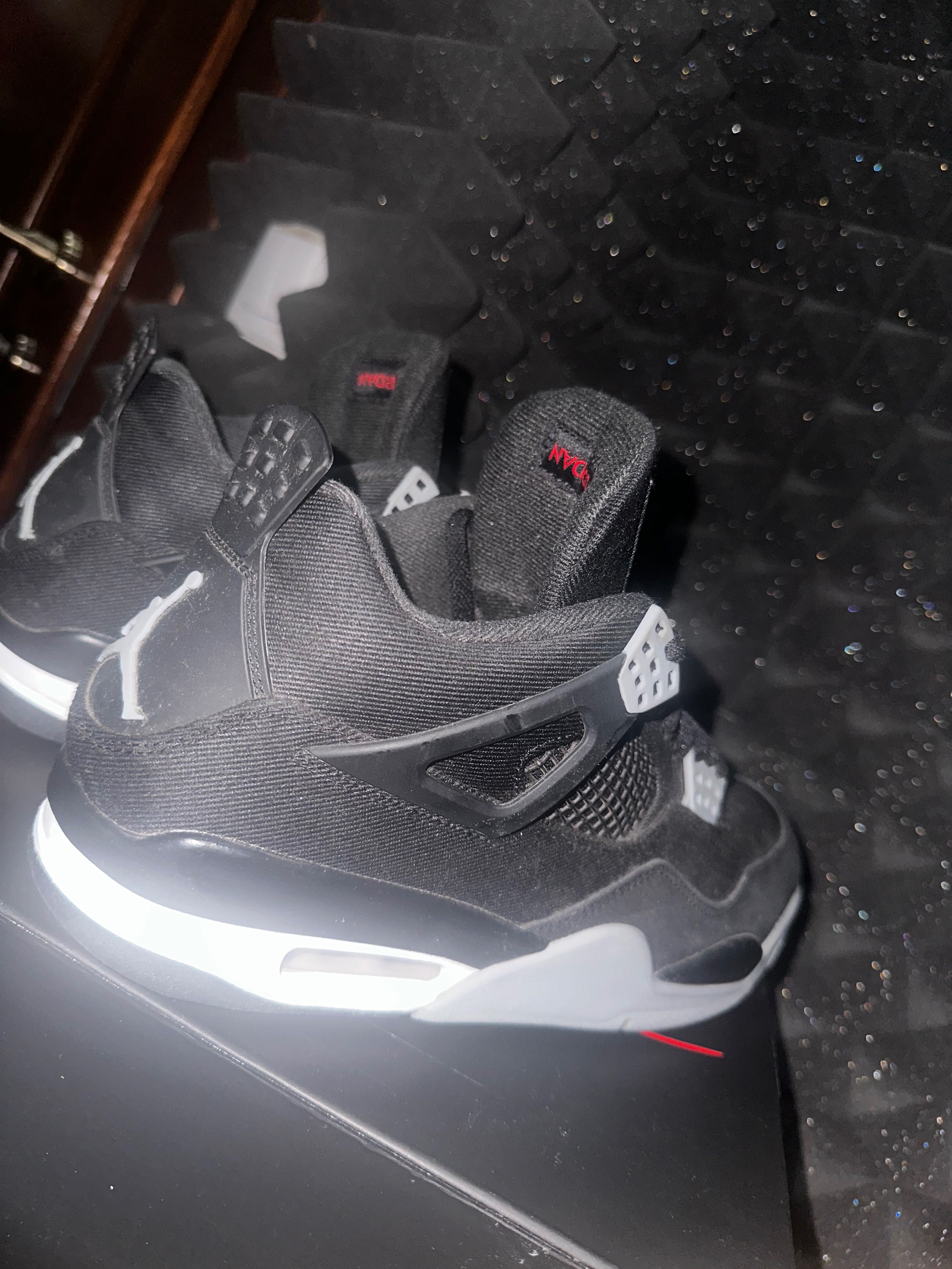 Jordan 4 retro se black canvas