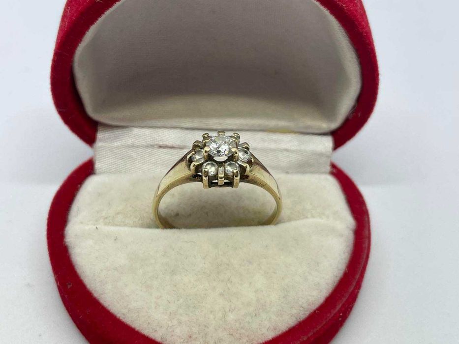 Złoty Pierścionek pr.333 2,2g r.14