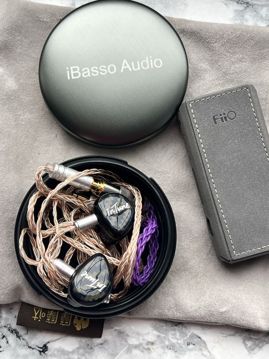 Продам наушники iBasso IT04 и усилитель FiiO