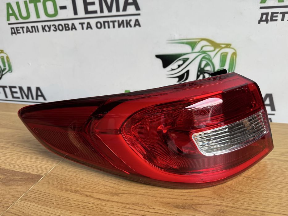 Sonata LF 2014-2017 фонарь фара