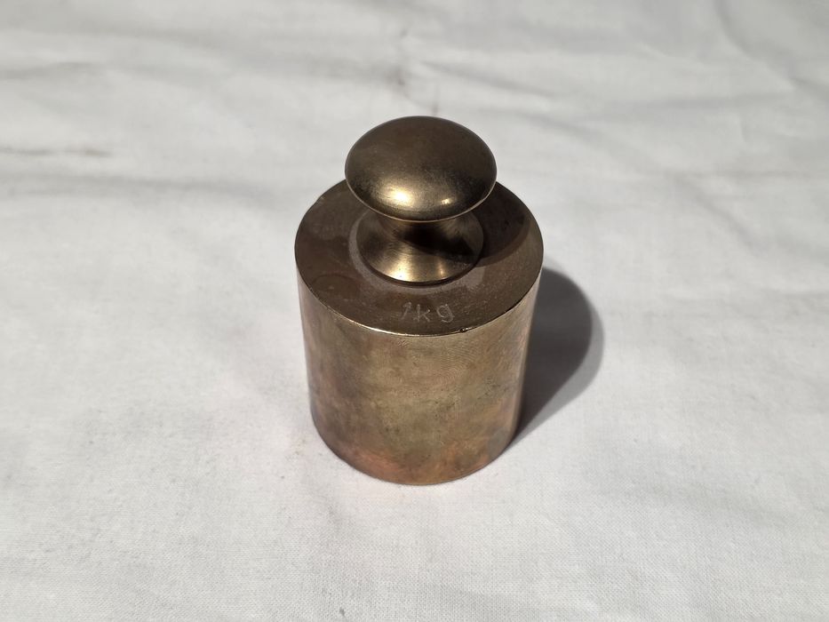 Odważnik mosiężny 1kg