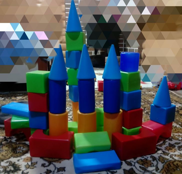 Перший великий конструктор. Человек.