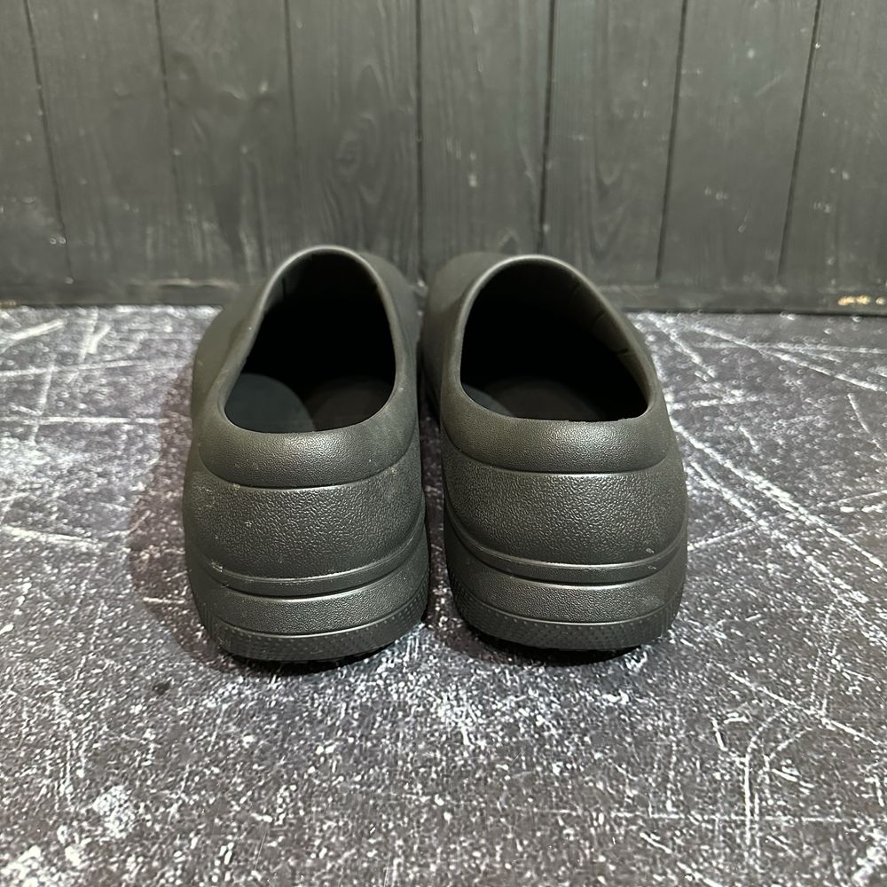 Чоловічі закриті босоніжки Crocs 46 розмір 29.5/30 см