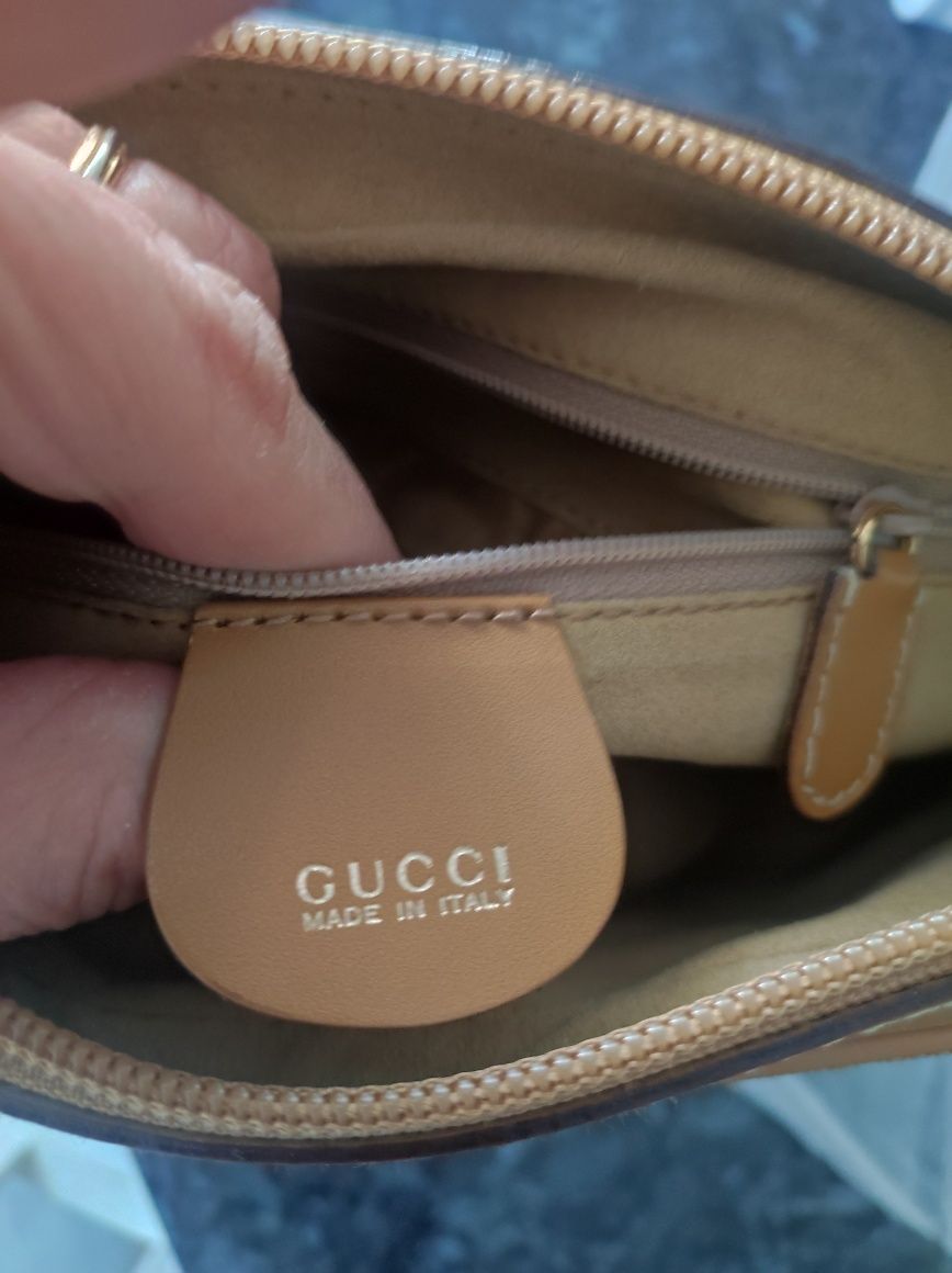 Pochete Gucci  de senhora