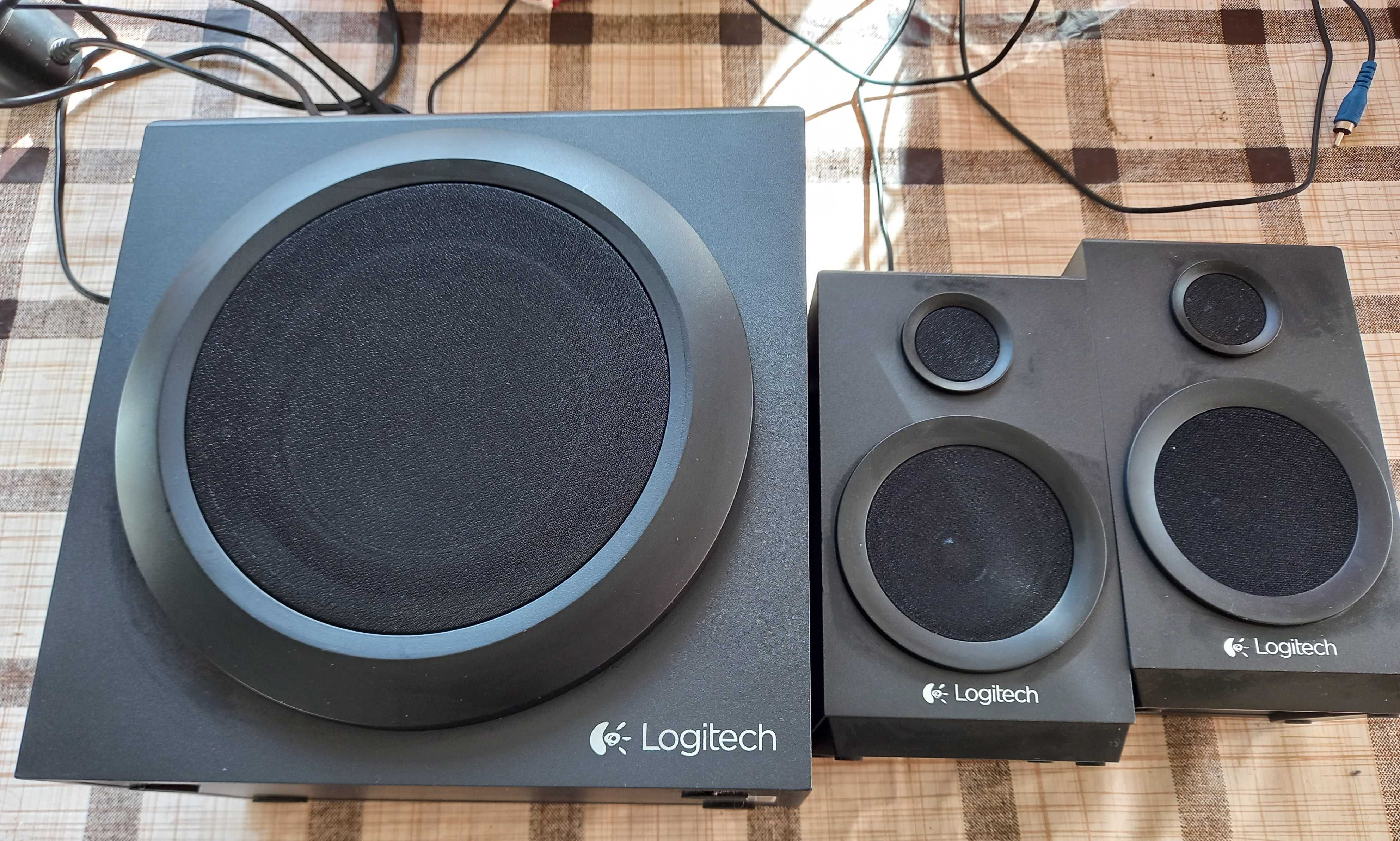 Colunas Logitech Z333