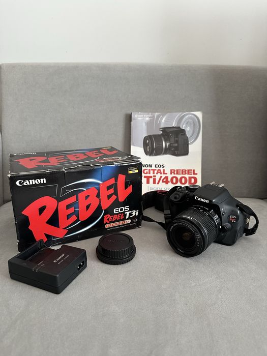 Aparat canon eos rebel T3i obiektyw 18-55