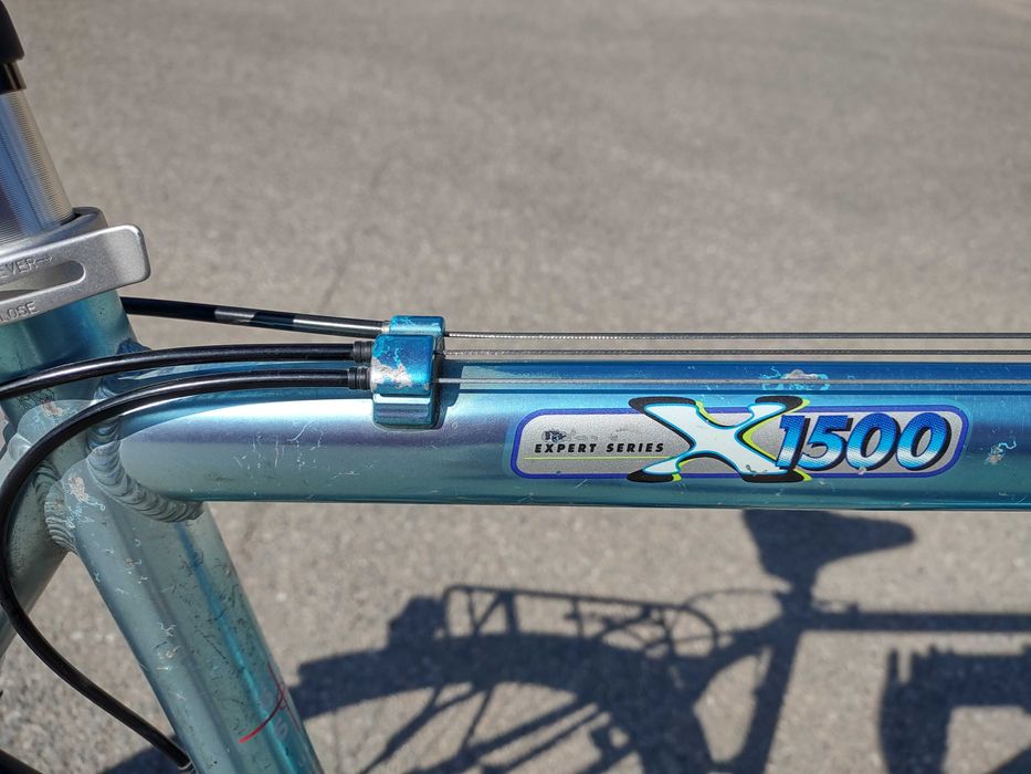 Rower trekkingowo-crossowy Giant Expert Series X 1500