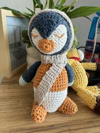 Pinguim amigurumi