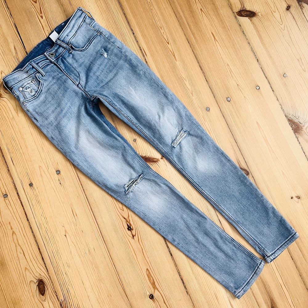 Super dżinsy H&M SKINNY dziury spodnie jeansowe r. 146 cm, 10-11 lat
