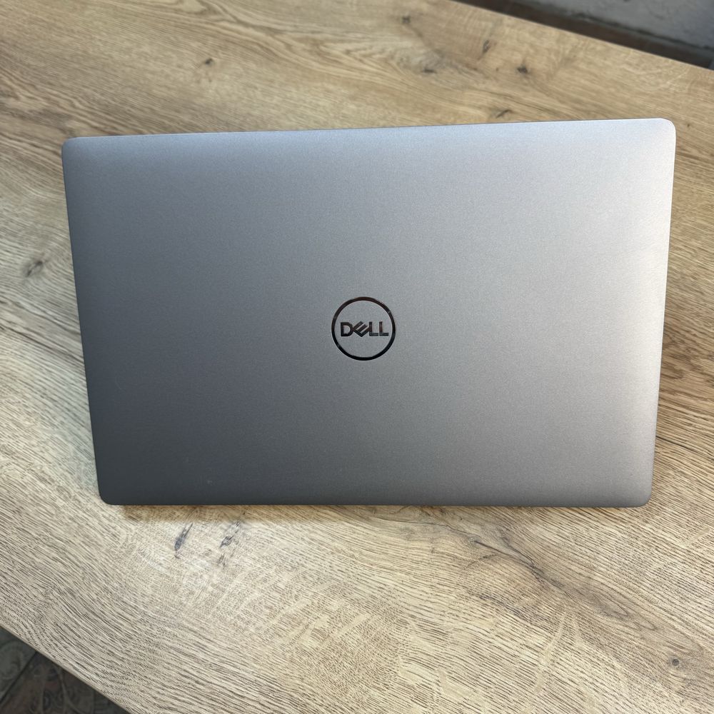 Ноутбук Dell Latitude 5511  i7-10850H/32Gb/512SSD GeForce MX250 2Gb