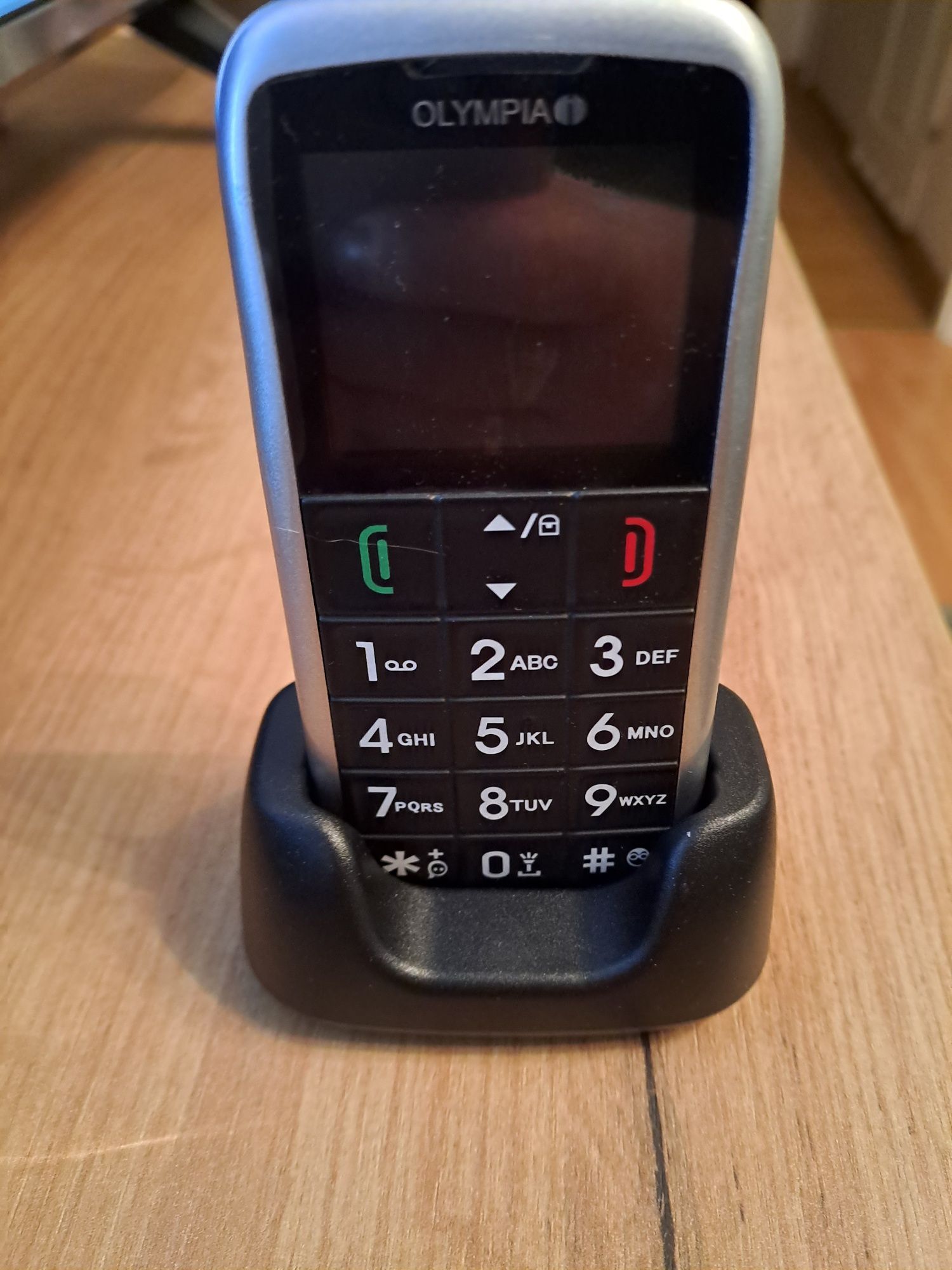 Telefon  komórkowy  OLYMPIA. dla seniorra / 2 karty sim