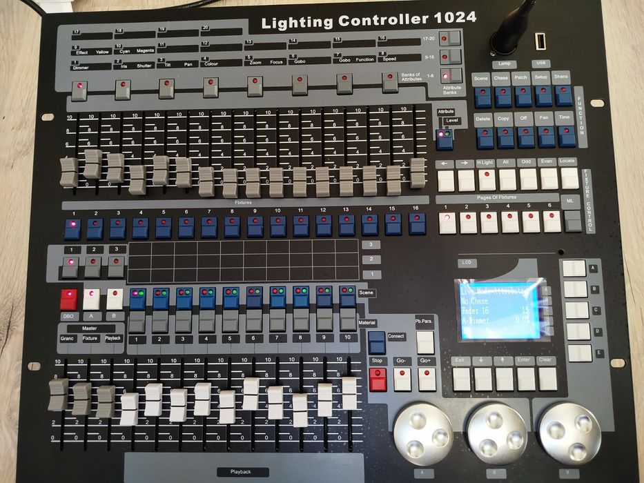 Profesjonalny sterownik oświetlenia DMX 1024