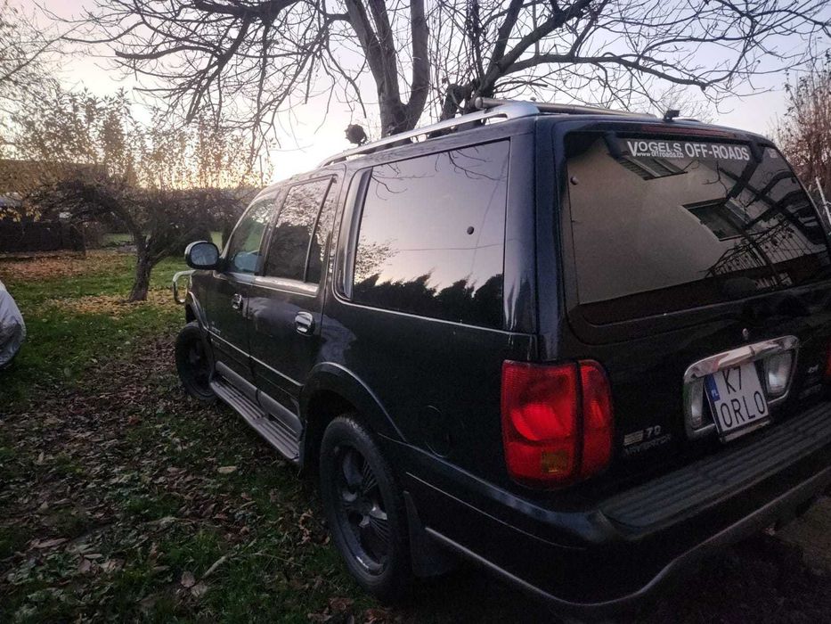 Lincoln Navigator