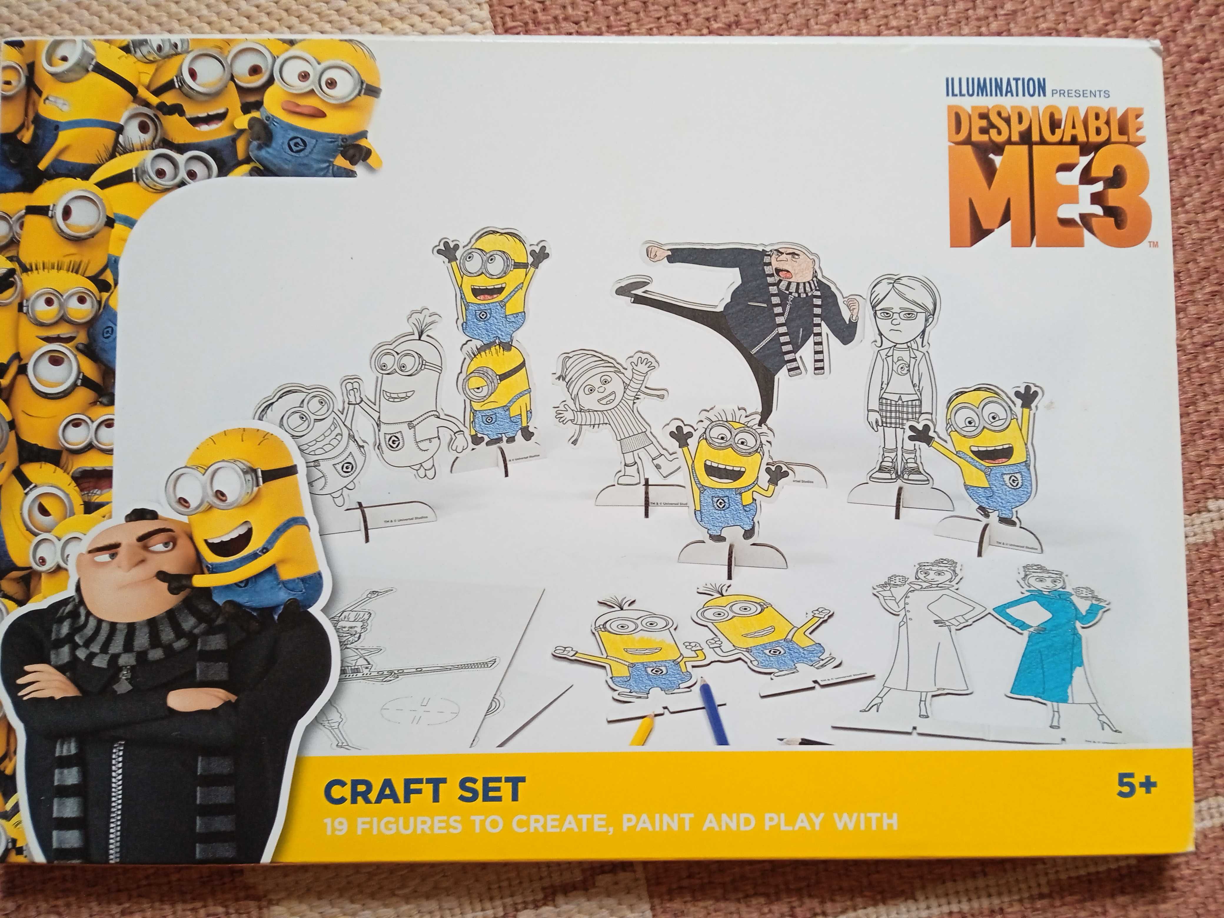 Książeczki i minionki